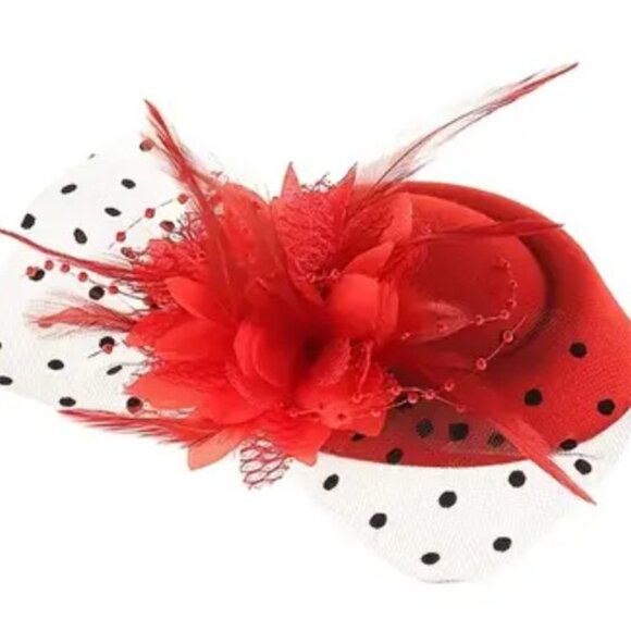 Fascinator Headpiece for Special Occasions (see more photos) - Picture 3 of 10